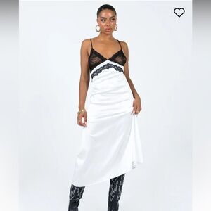 Lioness Le Paris Lace Dress